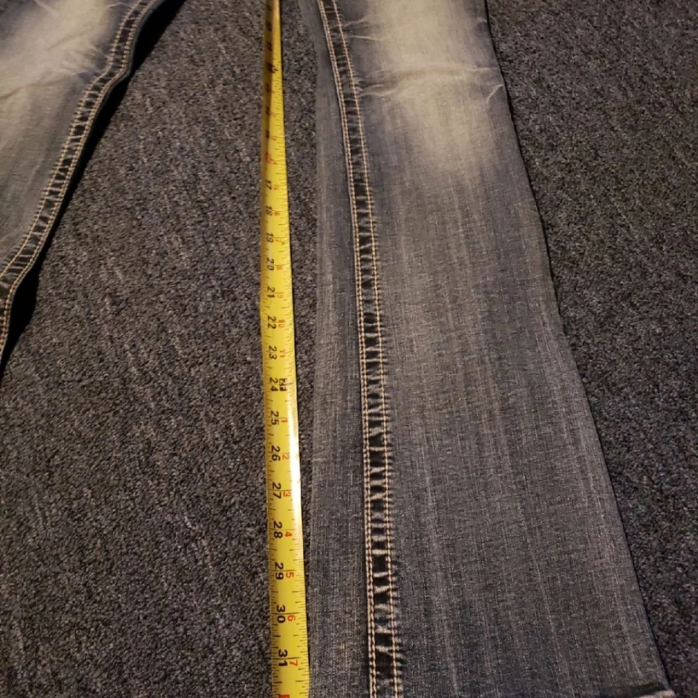 Jeans - Picture 3 of 6